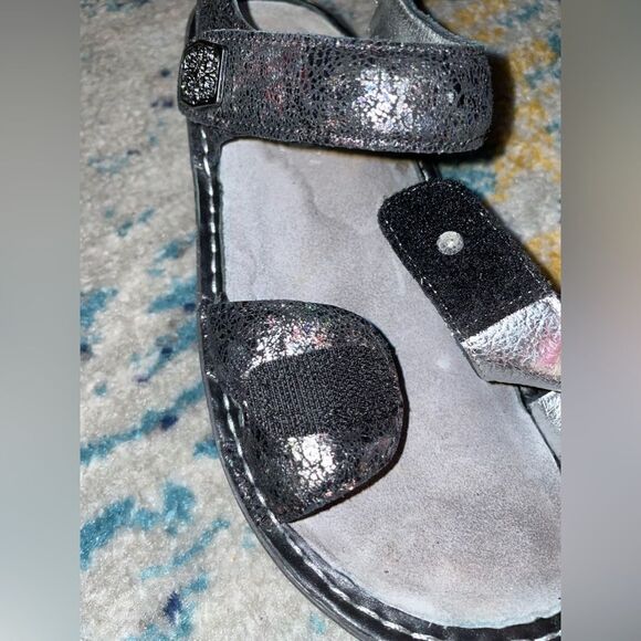 Alegria Vienna Sandals Metallic 7 - Picture 3 of 9